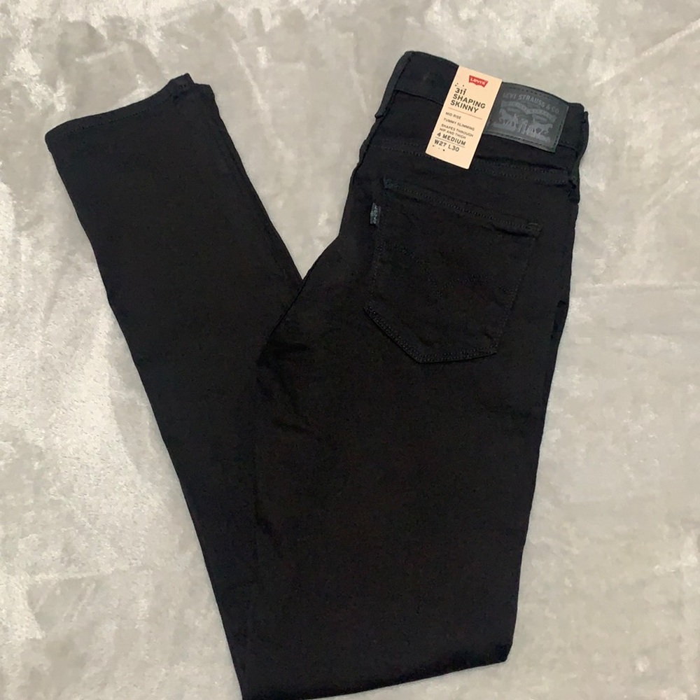 311 SHAPING SKINNY WOMEN'S JEANS NWT